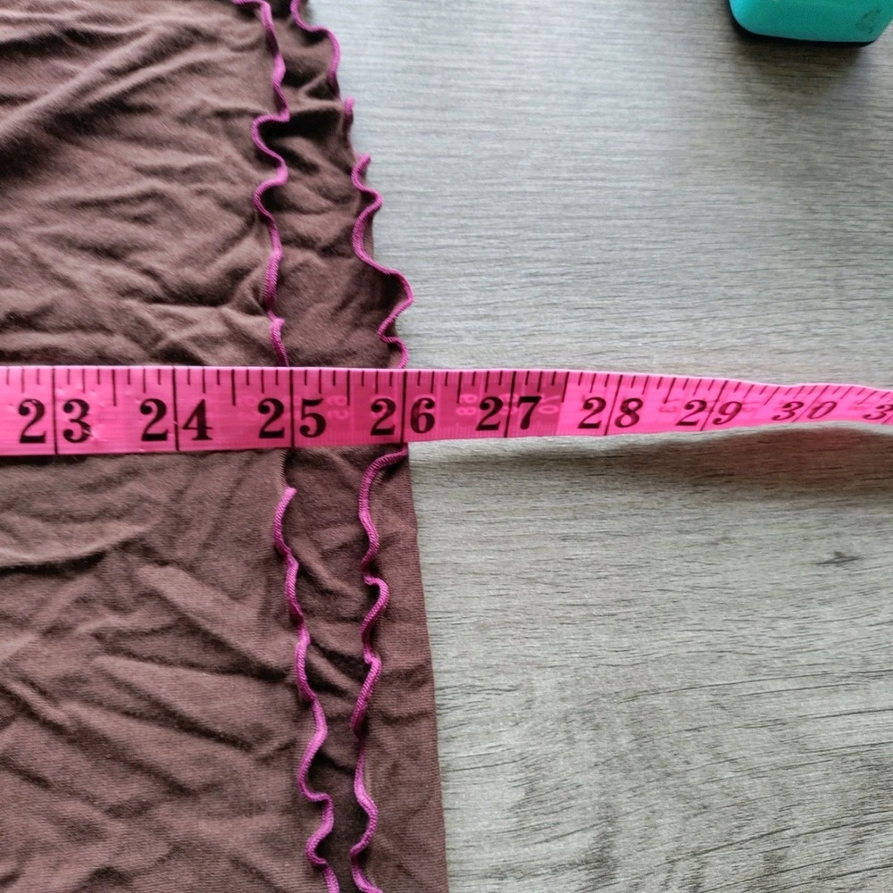 Nottibianche by Cabernet Brown Lettuce-Trim Top with Smocked Sunburst Detail L - Picture 5 of 6